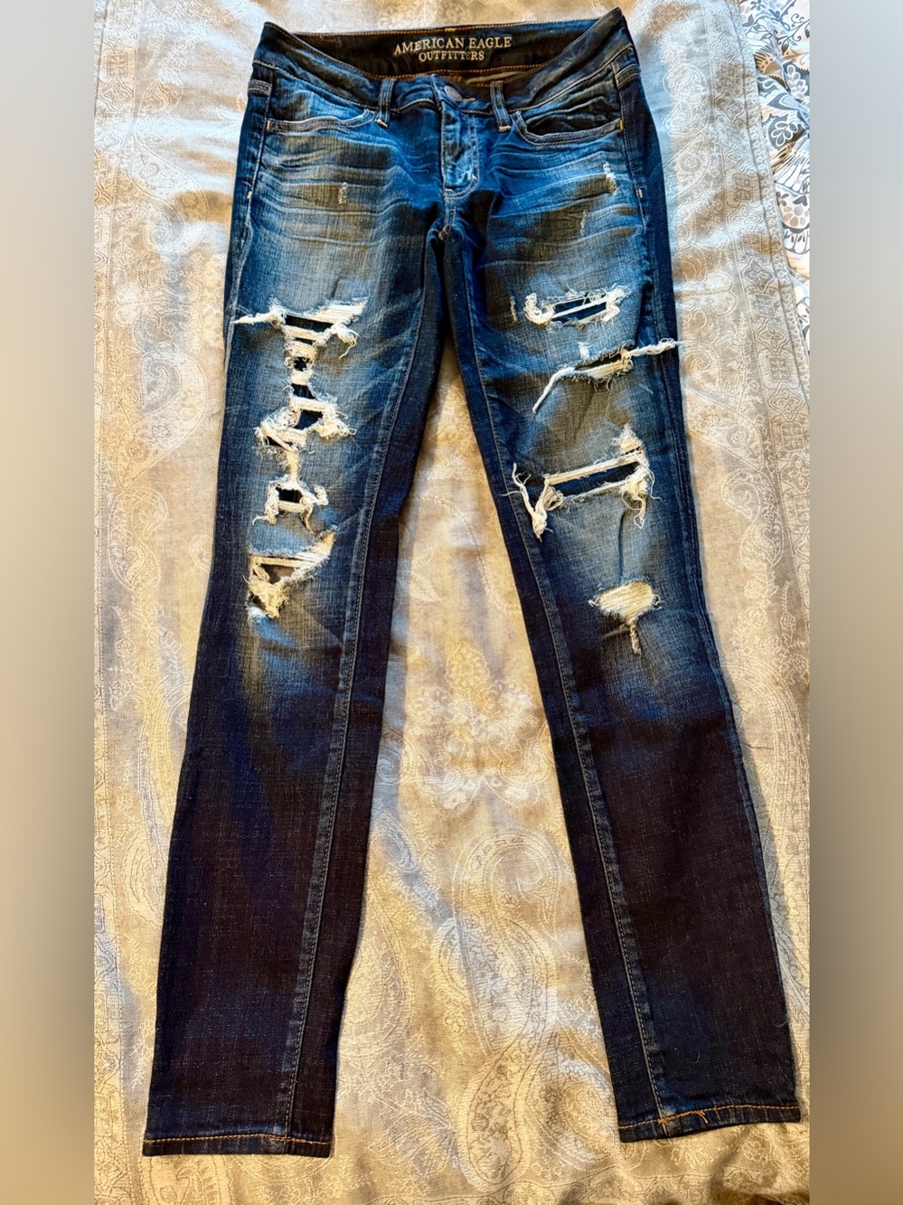 American Eagle Outfitters Ripped Dark Blue Skinny Jeggings